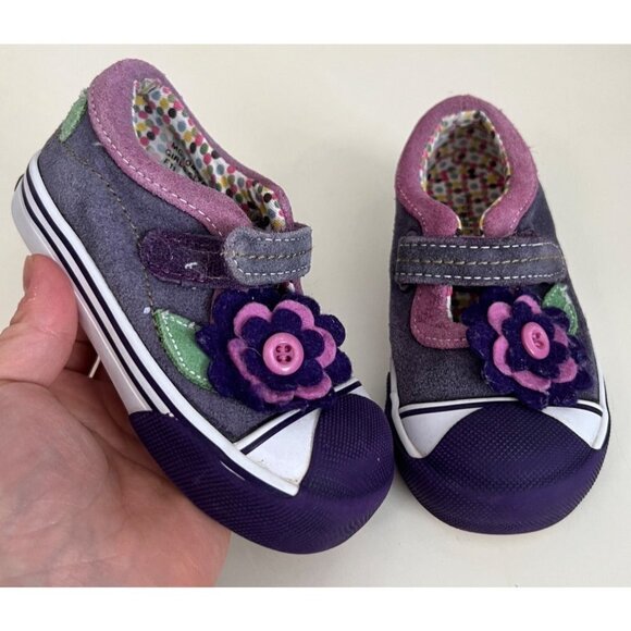 Morgan & Milo | Mary Jane Ginger Floral Purple Sneakers Sz 8 - Picture 1 of 7